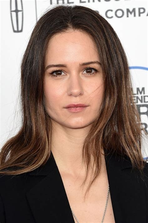 katherine waterston nud|Katherine Waterston :: Celebrity Movie Archive.